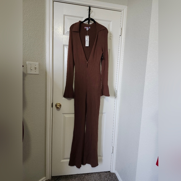 Urban Outfitters Brown Ribbed Long-Sleeve Zipper Jumpsuit - Picture 2 of 13